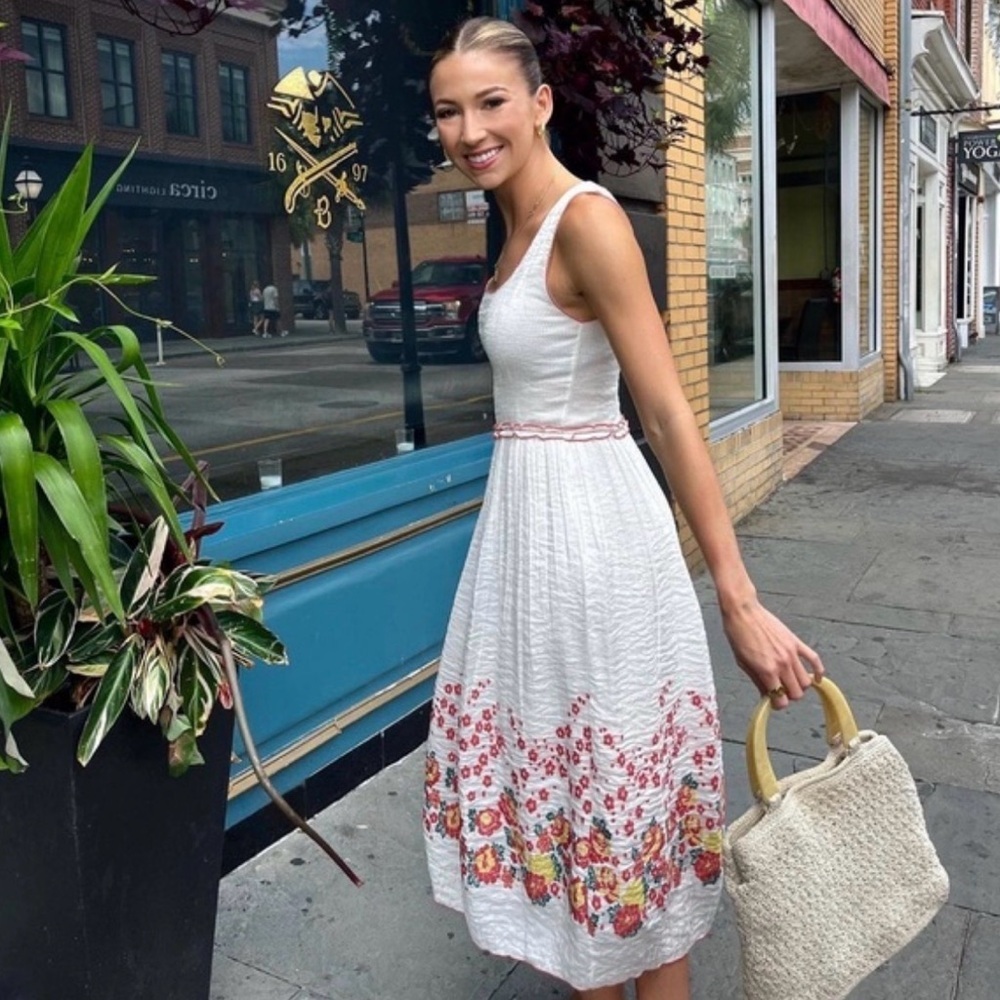 Max Edition White and Red Floral Midi Dress
